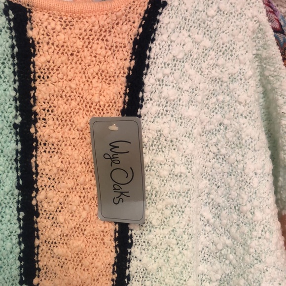 Vintage 80’s knobby knit sweater- Wye Oaks - pastel tones- acrylic short sleeves - Picture 4 of 7